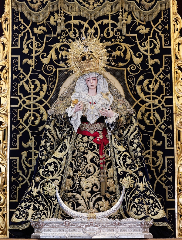 2025-10-30 Estrella Ale Ruesga11